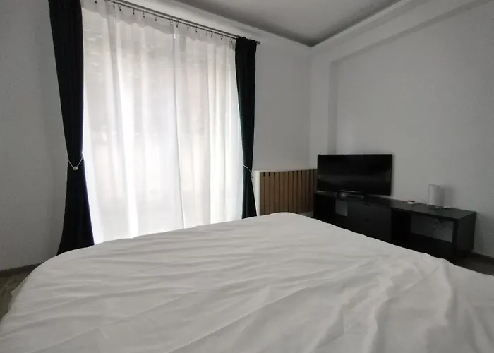Apartment Kira *